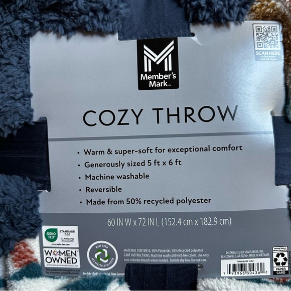 Colorful Cozy Patterned Throw - Picture 4 of 4